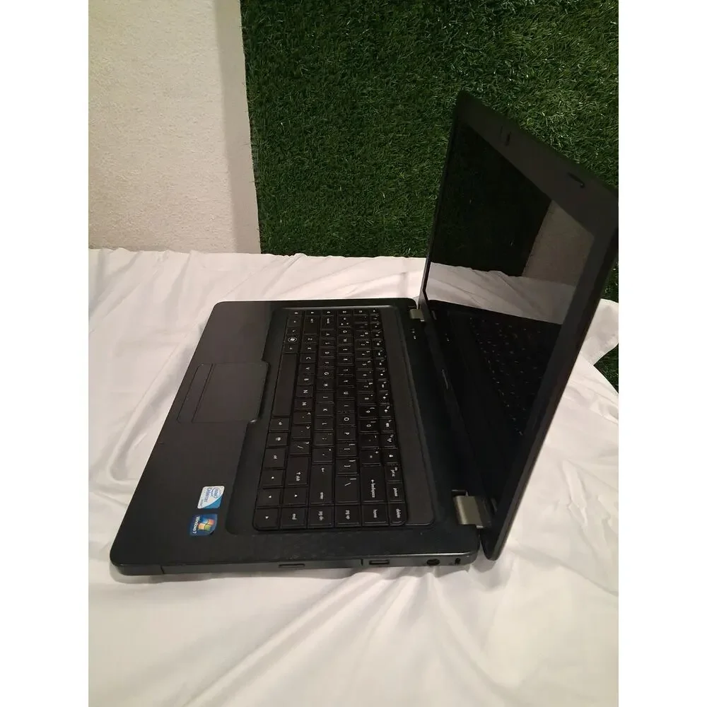 Compaq Presario CQ56 15.6
